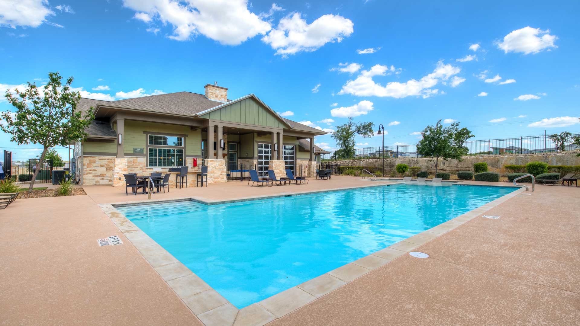 Photos of Springs at Alamo Ranch Apartments in San Antonio, TX